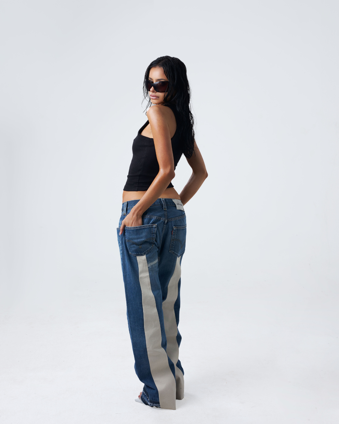 WHISKER FADE ARCH DENIM W29/L31