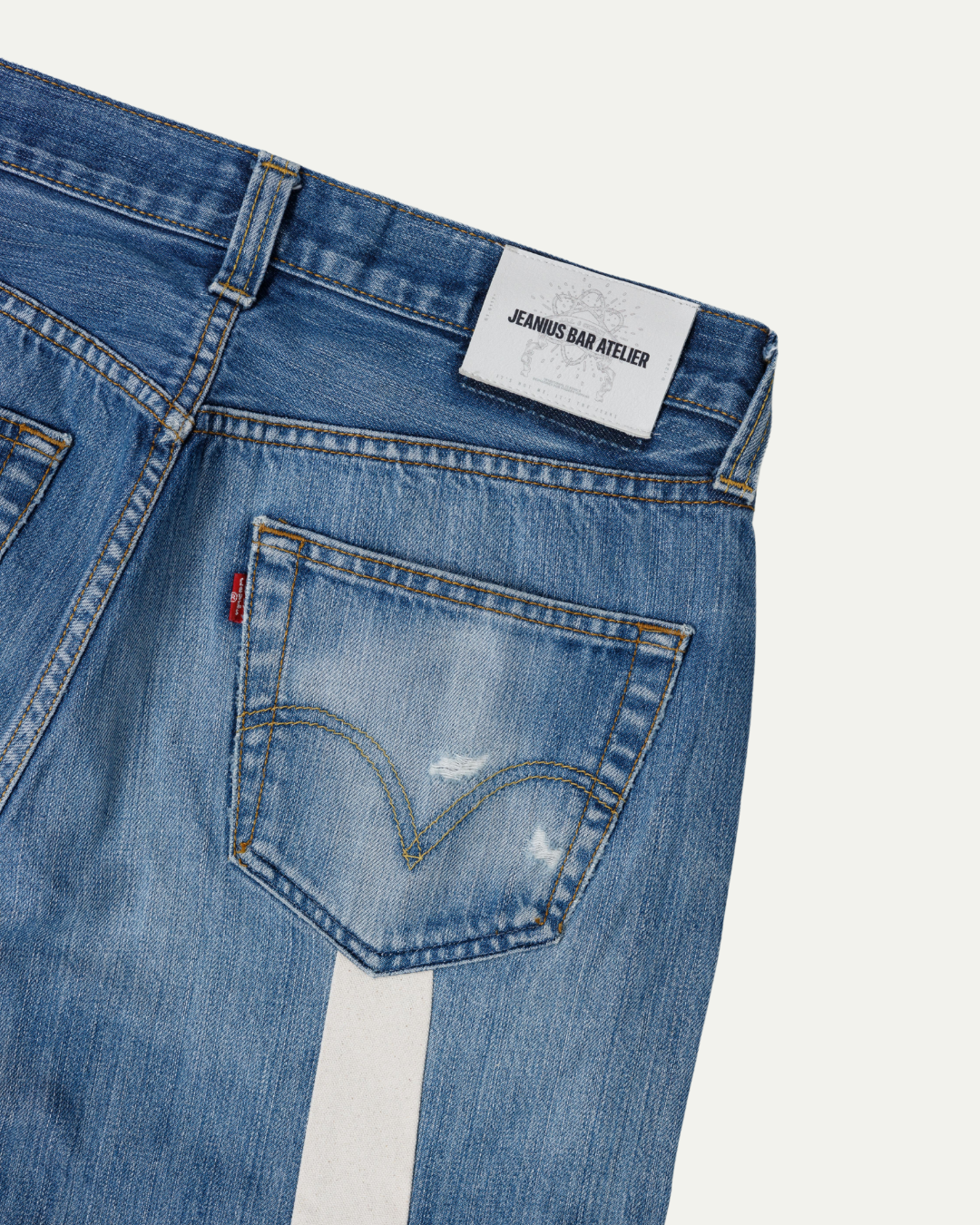 WHISKER FADE ARCH DENIM W30/L34