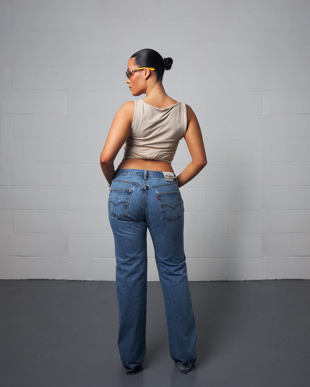 CLASSIC BLUE OPEN HEM JEAN 034